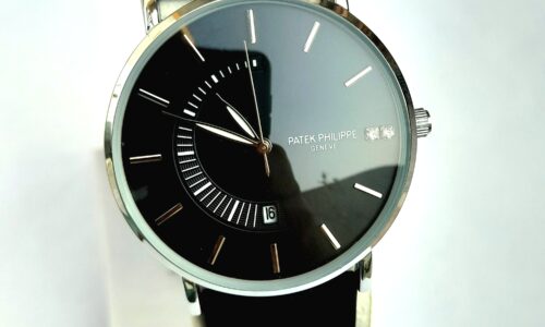 Magnetic Strap Date and Time Watch